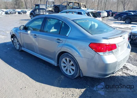 2011 Subaru Legacy 2.5I Prem Awp z USA, uszkodzony, nr VIN 4S3BMBC61B3214182